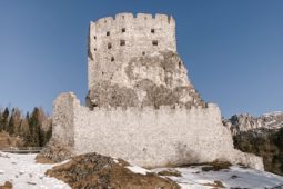 Dolomiti Bellunesi: il Castello di Andraz